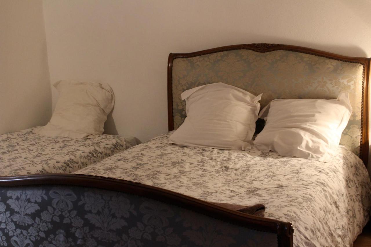 A Pas D Ane Bed and Breakfast Eygluy-Escoulin Εξωτερικό φωτογραφία